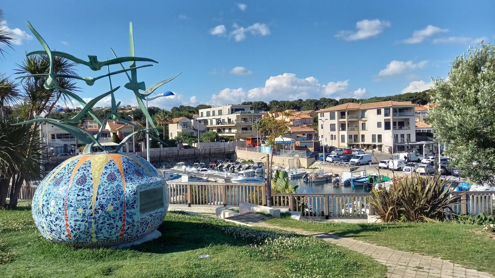 Sausset-Les-Pins, T2 Vue Sur Mer, Plage A 200M Номер фото